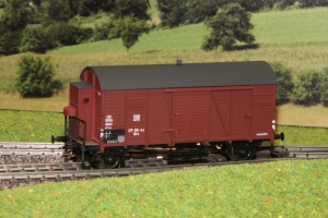Exact-Train EX20204 Wagon towarowy kryty Oppeln Mrs (Bremserhaus), DR, Ep. III