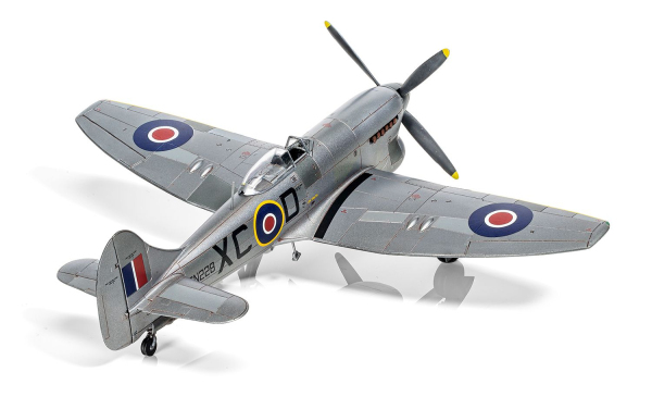 AIRFIX 02110 Hawker Tempest Mk.V Post War - 1:72