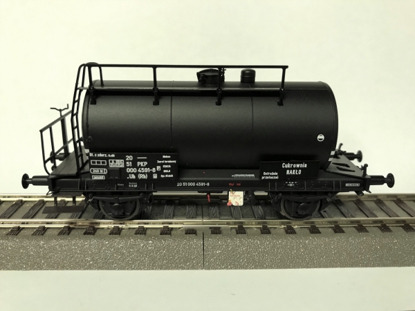 Exact-Train EX20546 Wagon cysterna 24m3 Uerdinger, .Uh (Rh) 20 51 000 4591-8, PKP, Ep. IV