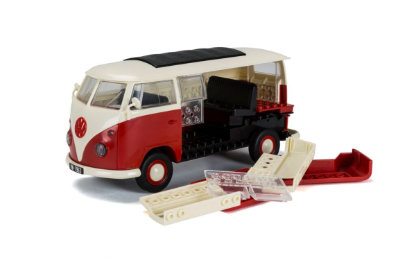 AIRFIX J6017 Quickbuild - VW Camper Van - Red