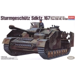 ACADEMY 13235 Sturmgeschutz IV 1:35