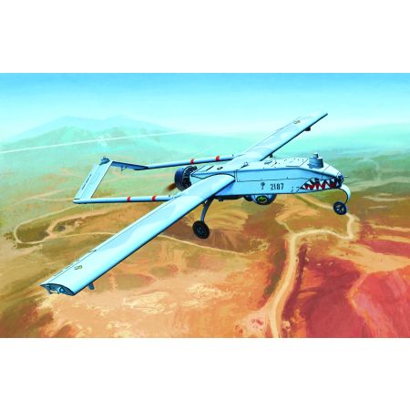 ACADEMY 12117 RQ-7B UAV U.S. Army drone 1:35