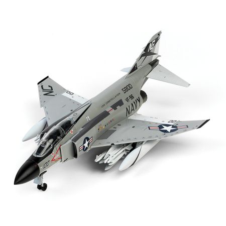 ACADEMY 12515 USN F-4J Showtime 100 MCP 1:72
