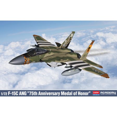 ACADEMY 12582 F-15C 75th Anniversary Medal of Honor - 1:72