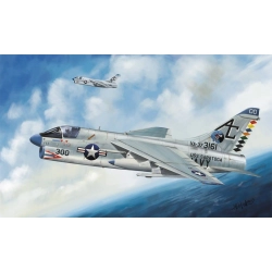HOBBY BOSS 80342 A-7A Corsair II - 1:48