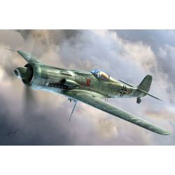 HOBBY BOSS 81703 Focke-Wulf Ta 152 C-1 R14 - 1:48