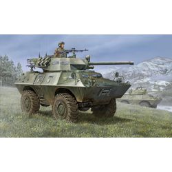 HOBBY BOSS 82421 LAV-150 APC 90mm Mecar gun - 1:35