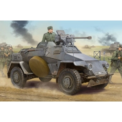 HOBBY BOSS 83813 German Le.Pz.Sp.Wg (Sdkfz.221) Leichter Panzerwagen - 1:35