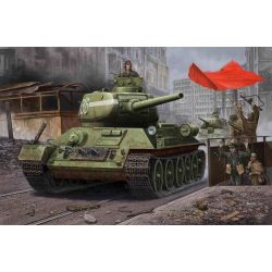 HOBBY BOSS 84809 Russian T-34/85 (model 1944 angle-jointed turret) Tank - 1:48