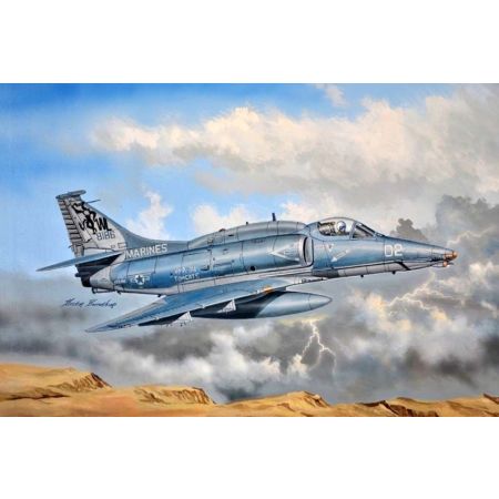 HOBBY BOSS 87256 Douglas A-4M Skyhawk USMC - 1:72