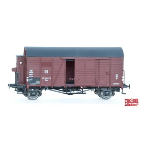 EXACT-TRAIN EX20203 Wagon towarowy kryty Oppeln Grs (Bremserhaus), DR, Ep. III