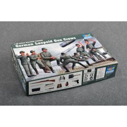 TRUMPETER 00406 Figurki - Załoga niemieckiego działa kolejowego K5 Leopold - 1:35