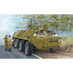 TRUMPETER 01576 Transporter opancerzony BTR-60P / BTR-60PU - 1:35