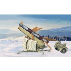 TRUMPETER 02357 German Flakrakete Rheintochter I - 1:35