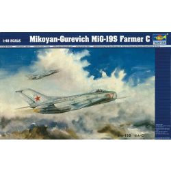 TRUMPETER 02803 Mig-19S Farmer C - 1:48