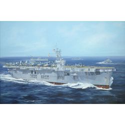 TRUMPETER 05369 Lotniskowiec CVE-26 USS Sangamon - 1:350