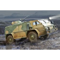 TRUMPETER 05594 Samochód terenowy GAZ-39371 Vodnik - 1:35