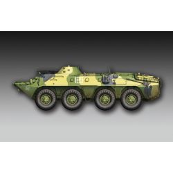TRUMPETER 07138 Bojowy transporter opancerzony BTR-70 APC wer. późna - 1:72