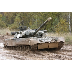 TRUMPETER 09525 Russian T-80U MBT