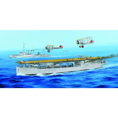 TRUMPETER 05631 CV-1 USS Langley