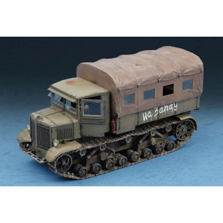 TRUMPETER 07110 Ciągnik Voroshilovets - 1:72