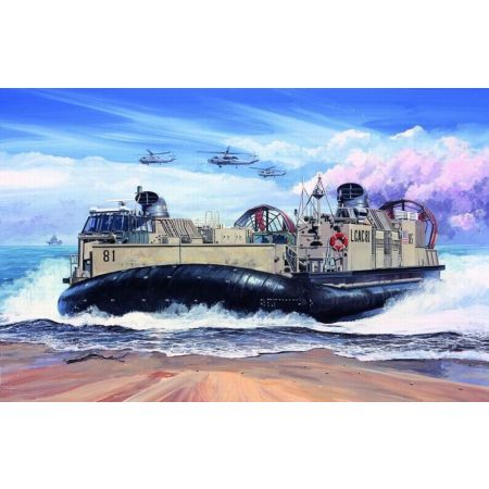 TRUMPETER 07302 USMC Landing Craft Air Cushion (LCAC) - 1:72