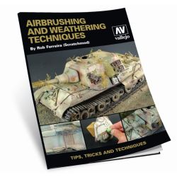 VALLEJO 75002 Książka: Airbrushing And Weathering Technics