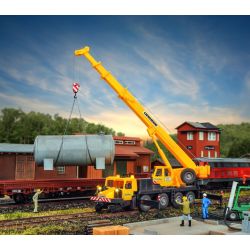 KIBRI 10558 H0 Dźwig dwudrogowy Liebherr LTM 1050-4 z oświetleniem Led