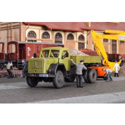 KIBRI 14045 H0 Magirus Deutz skrzyniowy z kompresorem