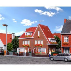 KIBRI 38325 H0 Dom Amselweg