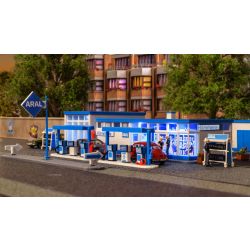 KIBRI 38541 H0 Stacja paliw Aral