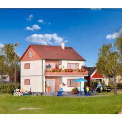 KIBRI 38723 H0 Dom piętrowy