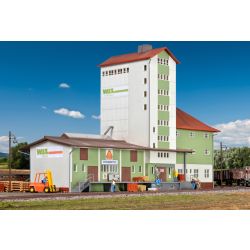 KIBRI 39408 H0 Magazyn rolniczy z rampą