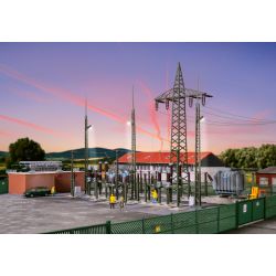 KIBRI 39840 H0 Stacja transformatorowa z ogrodzeniem i oświetleniem LED