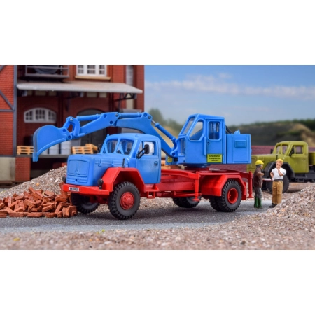 KIBRI 14130 H0 Magirus Deutz z koparką przedsiębierną