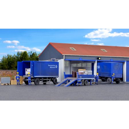 KIBRI 18472 H0 Przyczepy ciężarowe THW - 3 szt.