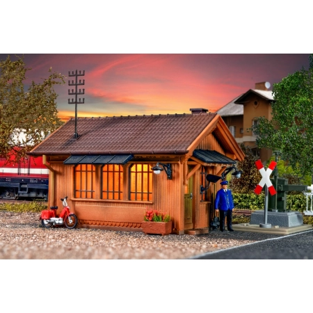 KIBRI 39309 H0 Budka dróżnika z oświetleniem