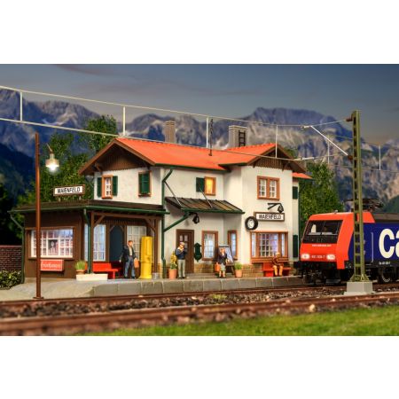 KIBRI 39496 H0 Stacja kolejowa Maienfeld