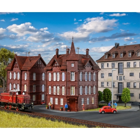 VOLLMER 43807 H0 Budynek kolejowy narożny