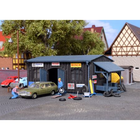 VOLLMER 45602 H0 Warsztat samochodowy