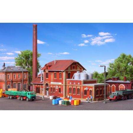 VOLLMER 45609 H0 Browar ze zbiornikami