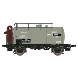 EXACT-TRAIN EX20536 Wagon cysterna 24m3 (lekka) z budką hamulcową Grau C.GW.C.M. SIPD Loué a Esso, SNCF, Ep. III