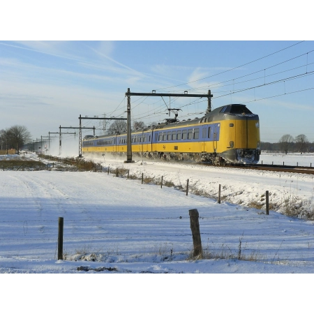 EXACT-TRAIN EX30130 ICM 4-teilig, ohne Schienenräumer, gelb, AC MFX, NS, Ep. IV