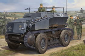 HOBBY BOSS 82491 Sd.Kfz. 254 Tracked Armoured Scout Car - 1:35