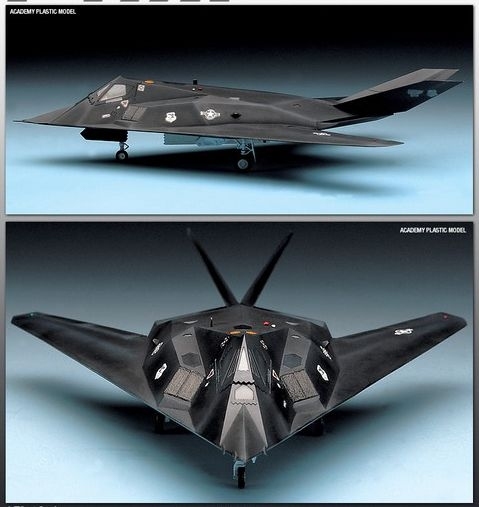 ACADEMY 12475 F-117A Stealth bomber