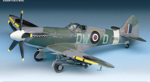 ACADEMY 12484 Supermarine Spitfire Mk. XIVc 1:72