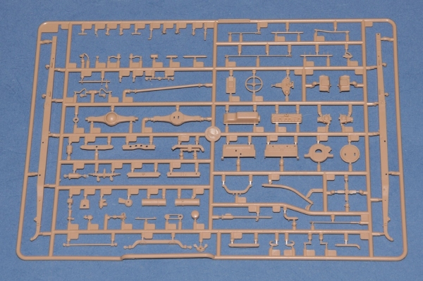 HOBBY BOSS 83886 Samochód ciężarowy ZIS-5B - 1:35