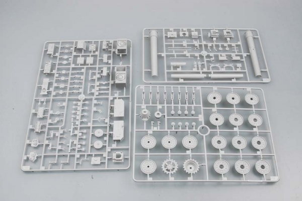 TRUMPETER 01540 Geschutzwagen IV Tiger Grille 21 cm Msr 18/1 (sf) - 1:35