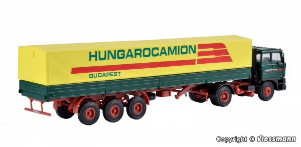 Kibri 14699 H0 Ciągnik siodłowy RABA z naczepą plandekową Hungarocamion