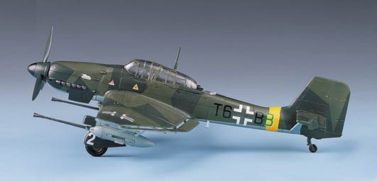 ACADEMY 12450 JU-87G-1 Stuka Tank Buster 1:72